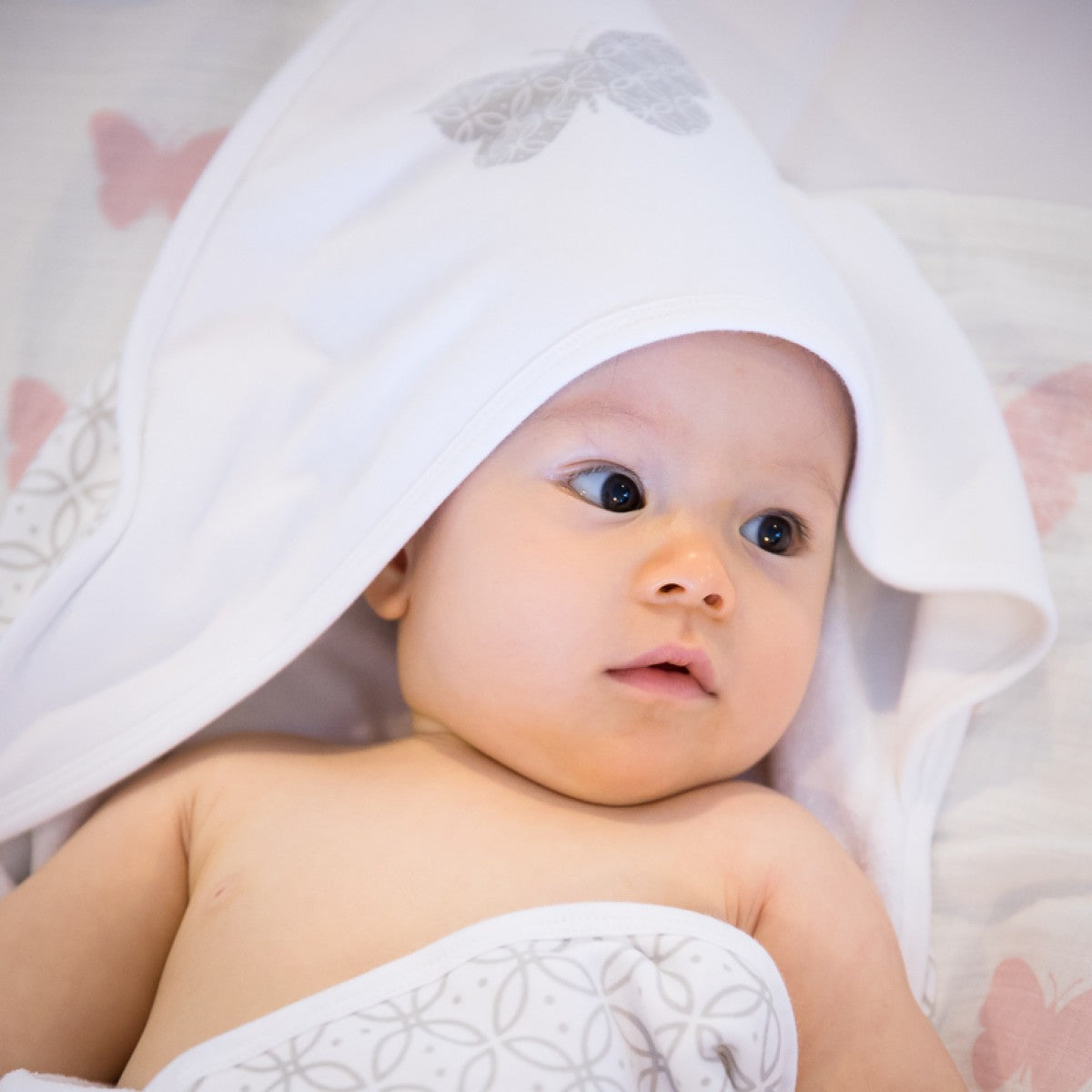 Lily Hooded Towel Grey