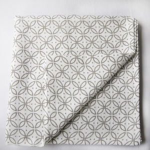 Organic Muslin Swaddle L&M Motif Print-White/Grey-One Size